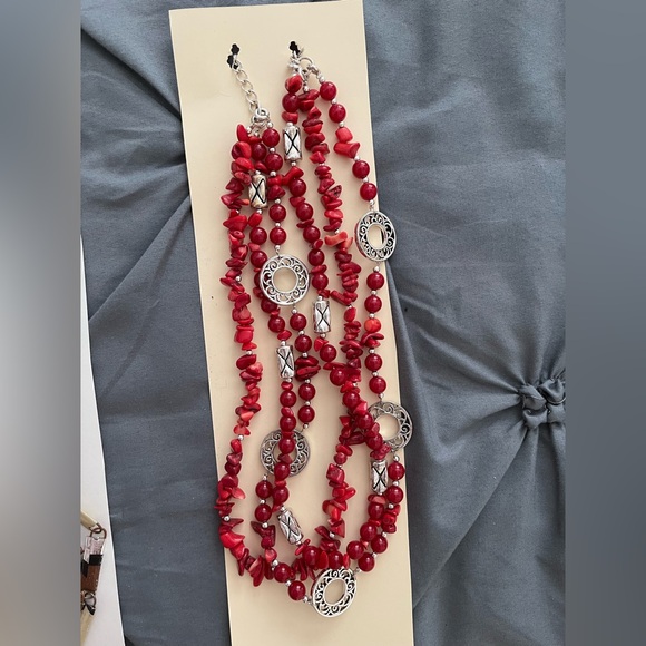 Statement Necklace Collection - Picture 3 of 7